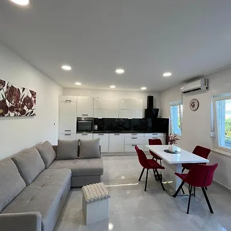 Luce - Dome * Сплит